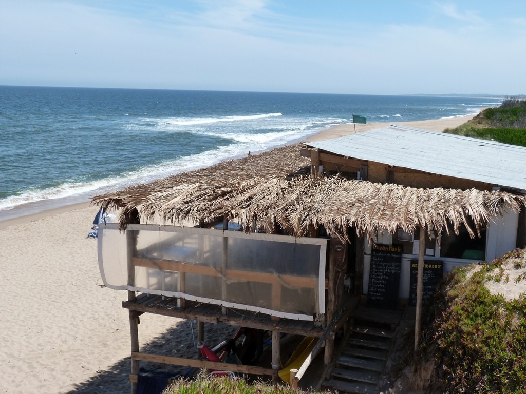 Muy buen terreno a solo 400 metros del mar en Ocean Park.